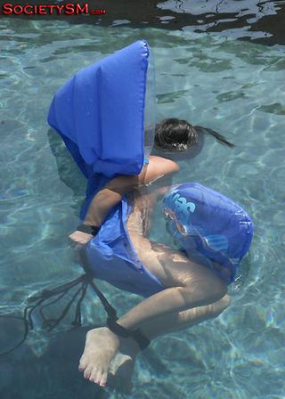 Julie Knight capsizing