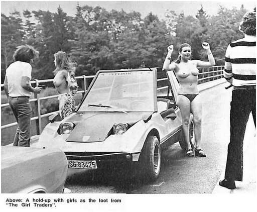 roadside kidnapping of topless women scene in girl traders movie